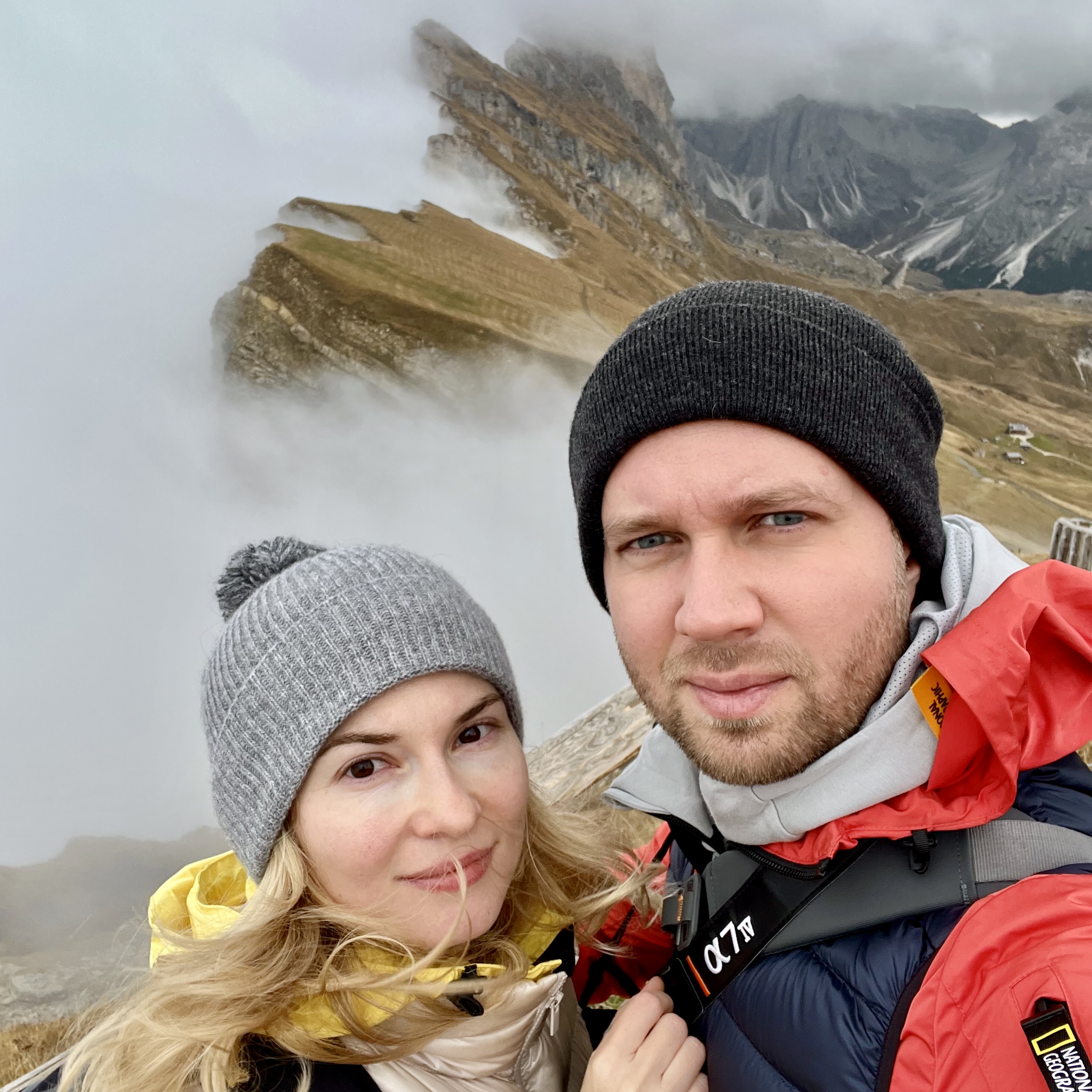 Denis and Julia hiking